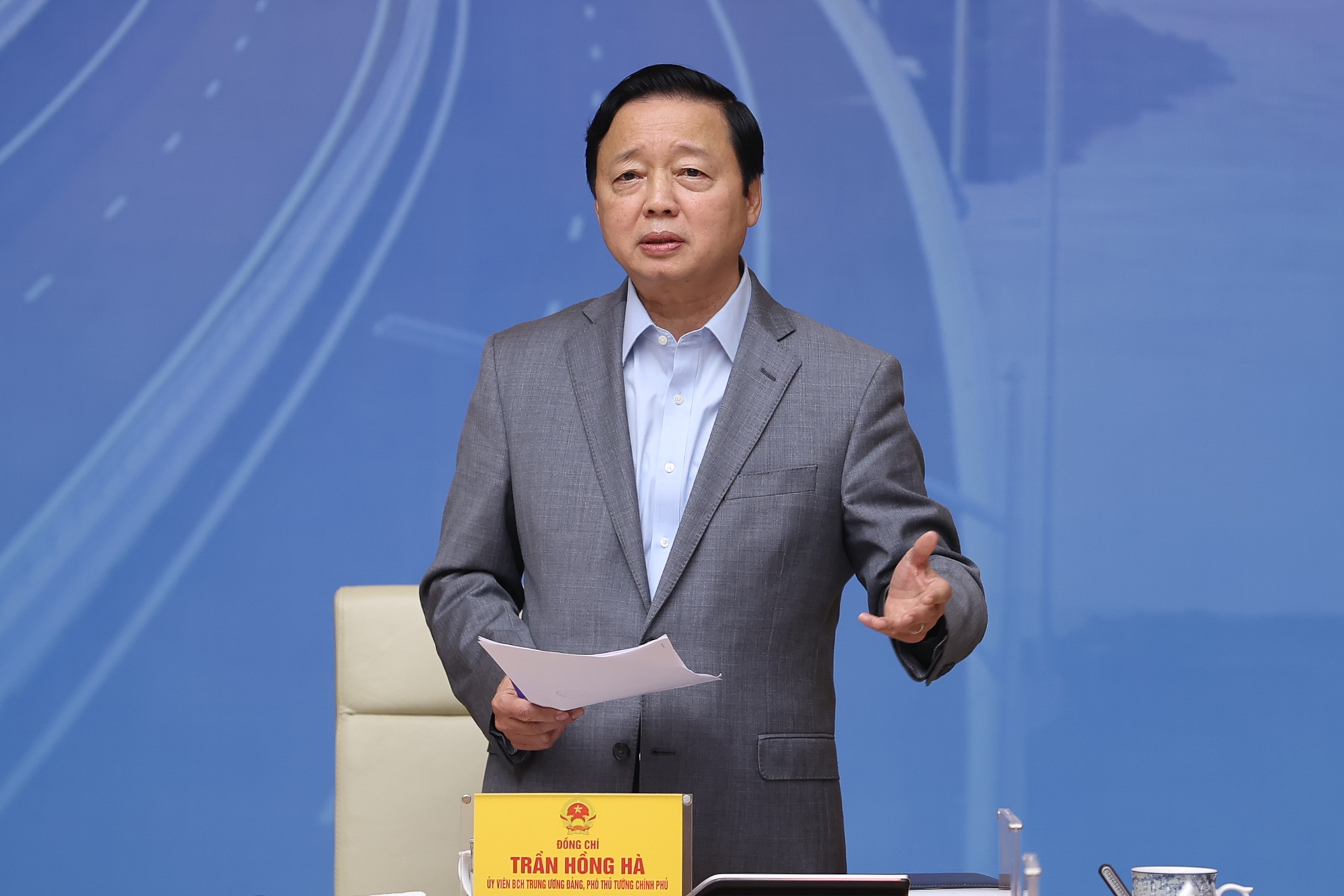 Tiếp tục tháo gỡ khó khăn, vướng mắc, thúc đẩy các dự án trọng điểm ngành GTVT - Ảnh 3. Tiếp tục tháo gỡ khó khăn, vướng mắc, thúc đẩy các dự án trọng điểm ngành GTVT - Ảnh 3.