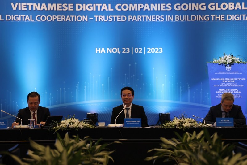Doanh nghiệp công nghệ số Việt Nam đi ra thế giới: Cần thêm những "cánh chim đầu đàn" Doanh nghiệp công nghệ số Việt Nam đi ra thế giới: Cần thêm những "cánh chim đầu đàn"