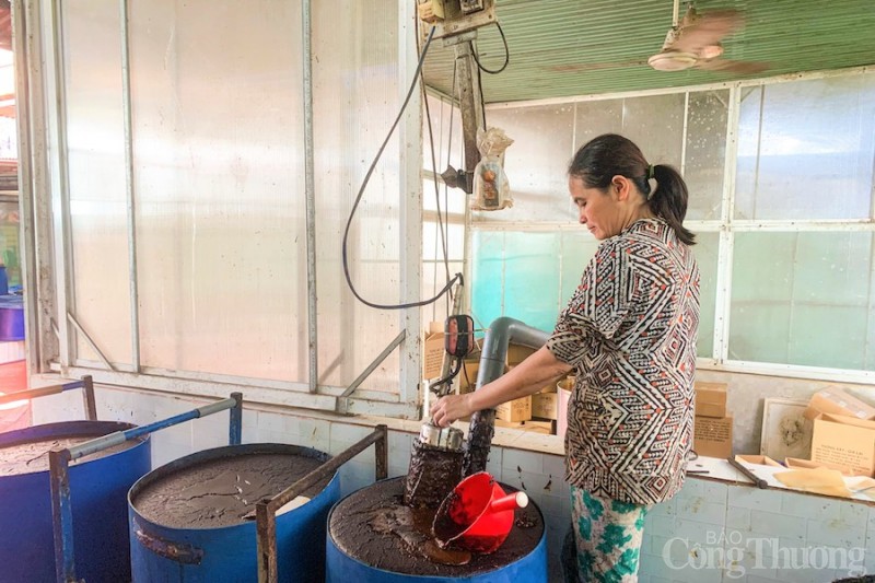 Kiếm tiền triệu mỗi ngày nhờ chế biến gia vị cho đặc sản Gia Lai