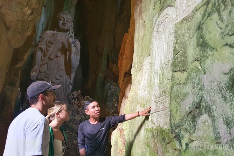 Di sản tư liệu Ma nhai Ngũ Hành Sơn