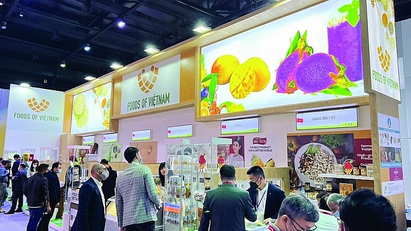 Khu gian hàng Việt Nam trong lĩnh vực nông sản, thực phẩm chế biến tại Hội chợ Gulfood Dubai 2022