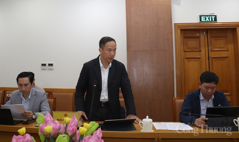 Tháo gỡ vướng mắc giải phóng mặt bằng 2 dự án truyền tải điện tại Lào Cai Tháo gỡ vướng mắc giải phóng mặt bằng 2 dự án truyền tải điện tại Lào Cai