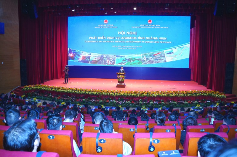 undefined Bộ trưởng Nguyễn Hồng Diên: Quảng Ninh hội tụ đủ yếu tố để trở thành trung tâm logistics hàng đầu khu vực