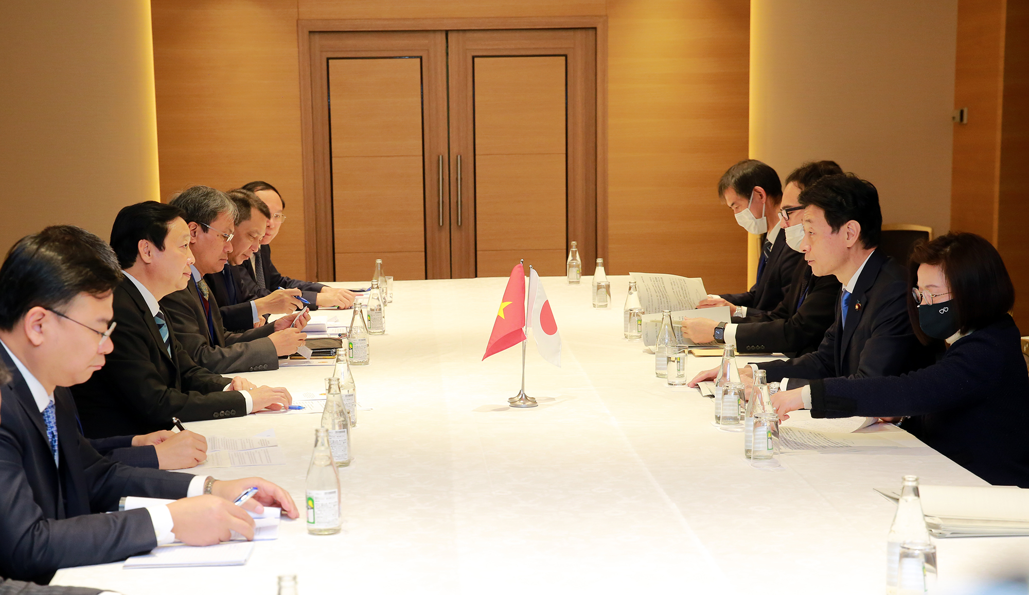 Đánh giá, lựa chọn giải pháp giảm phát thải carbon khả thi, phù hợp - Ảnh 2. Đánh giá, lựa chọn giải pháp giảm phát thải carbon khả thi, phù hợp - Ảnh 2.