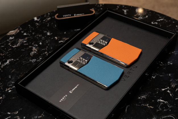 Đại gia Việt mua quà gì tặng vợ nhân dịp 8/3?