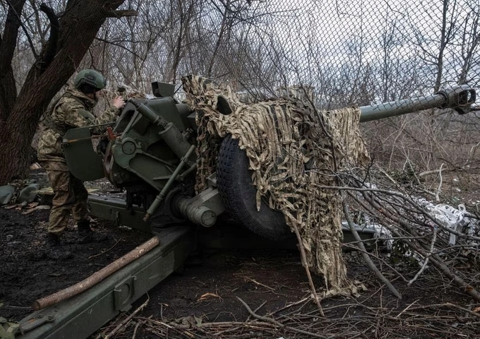 Chiến sự Nga-Ukraine hôm nay (4/3): Bakhmut trước nguy cơ sụp đổ, Ukraine xây dựng gấp tuyến phòng thủ mới Chiến sự Nga-Ukraine hôm nay (4/3): Bakhmut trước nguy cơ sụp đổ, Ukraine xây dựng gấp tuyến phòng thủ mới