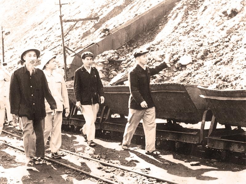 Ngày này năm xưa 6/3: Phê duyệt Quy hoạch phát triển công nghiệp tuyến hành lang kinh tế Ngày này năm xưa 6/3: Phê duyệt Quy hoạch phát triển công nghiệp tuyến hành lang kinh tế