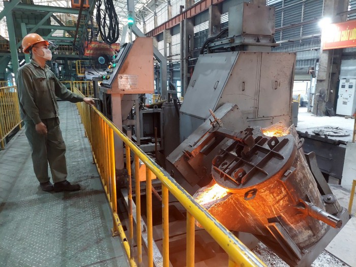 Bài 2: Vai trò của ngành cơ khí trong phát triển công nghiệp ô tô Bài 2: Vai trò của ngành cơ khí trong phát triển công nghiệp ô tô