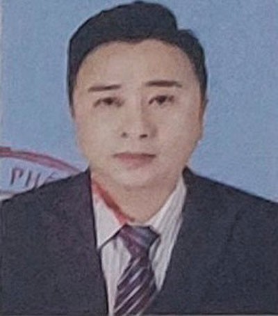 Công an TP.Hồ Chí Minh truy nã Tổng giám đốc Công ty Uni Holdings lừa đảo chiếm đoạt hơn 1,2 tỉ đồng Công an TP.Hồ Chí Minh truy nã Tổng giám đốc Công ty Uni Holdings lừa đảo chiếm đoạt hơn 1,2 tỉ đồng