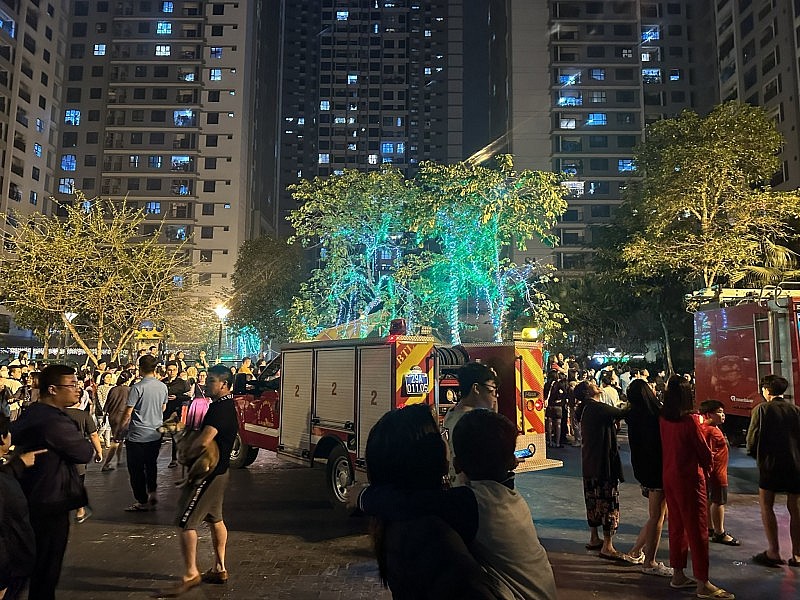 Cháy tại Khu đô thị Goldmark City, hàng nghìn người hoảng loạn