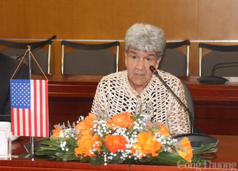 Thứ trưởng Đỗ Thắng Hải tiếp bà Marisa Largo, Thứ trưởng Bộ Thương mại Hoa Kỳ