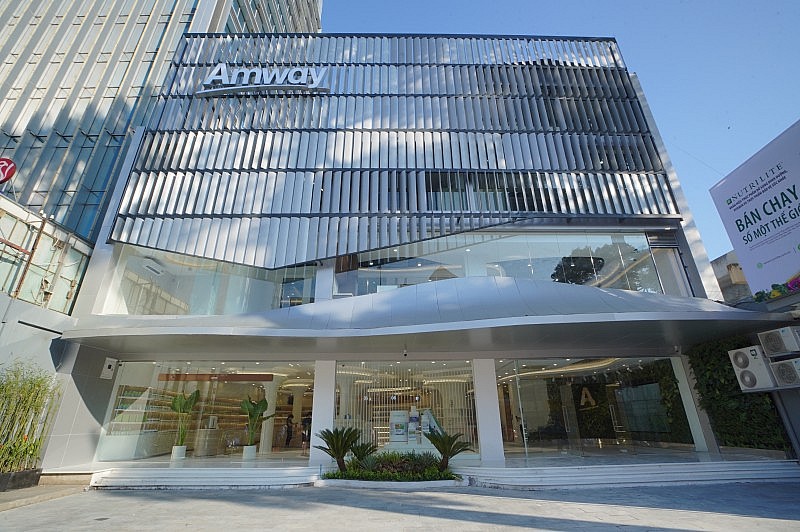 Bảo vệ quyền lợi chính đáng của người tiêu dùng: Nền tảng của hoạt động kinh doanh bền vững tại Amway Bảo vệ quyền lợi chính đáng của người tiêu dùng: Nền tảng của hoạt động kinh doanh bền vững tại Amway