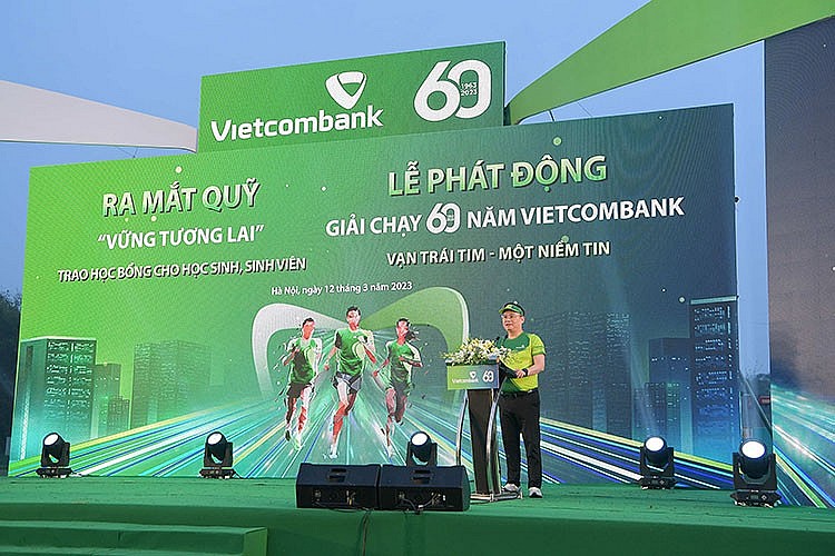 Vietcombank ra mắt Quỹ “Vững tương lai” và phát động Giải chạy 60 năm “Vạn trái tim - Một niềm tin” Vietcombank ra mắt Quỹ “Vững tương lai” và phát động Giải chạy 60 năm “Vạn trái tim - Một niềm tin”