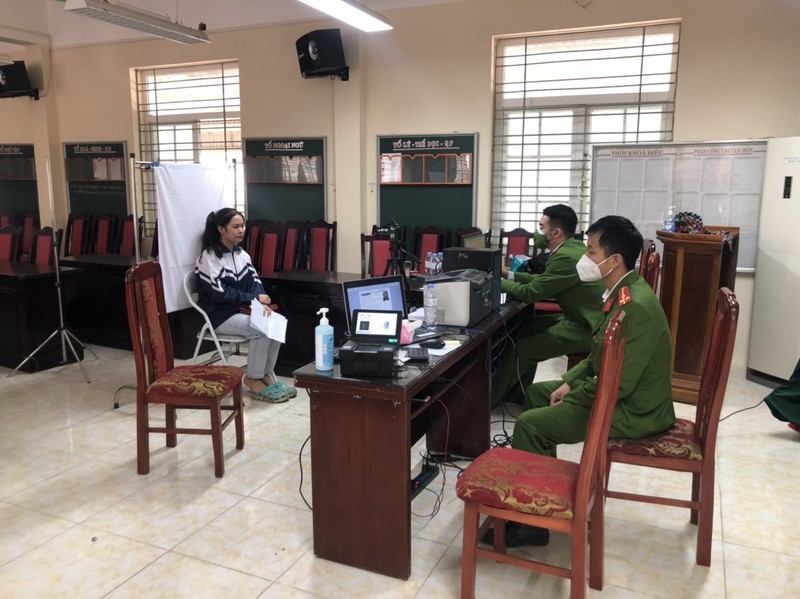 Đề xuất cấp thẻ Căn cước công dân cho người dưới 14 tuổi: Cân nhắc, tránh lãng phí