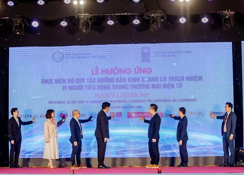 Amway Việt Nam đồng hành cùng Ngày Quyền của Người tiêu dùng Việt Nam 2023 Amway Việt Nam đồng hành cùng Ngày Quyền của Người tiêu dùng Việt Nam 2023