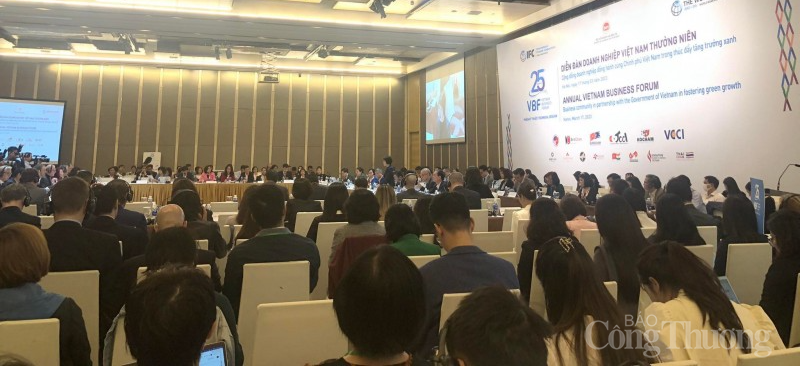 Cộng đồng doanh nghiệp cam đồng hành cùng Việt Nam thúc đẩy tăng trưởng xanh Cộng đồng doanh nghiệp cam đồng hành cùng Việt Nam thúc đẩy tăng trưởng xanh