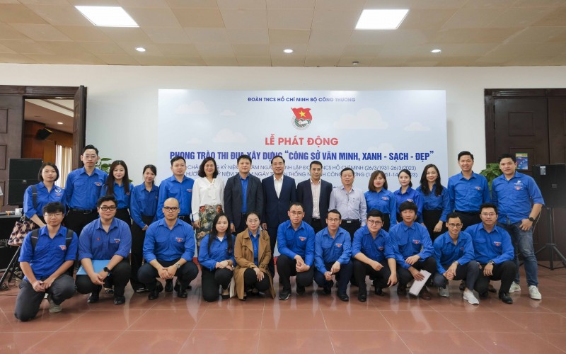 Đoàn thanh niên Bộ Công Thương thi đua xây dựng “Công sở văn minh, xanh - sạch - đẹp”