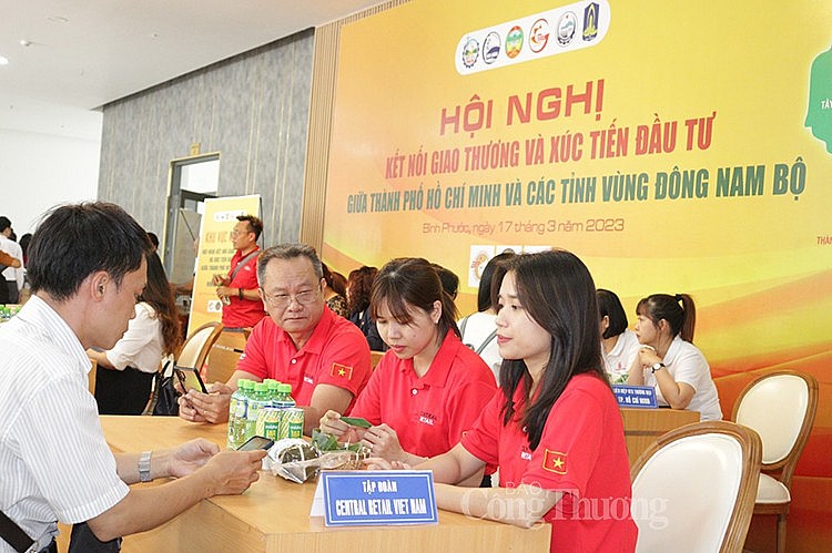 Central Retail ký kết thỏa thuận hợp tác với doanh nghiệp, HTX vùng Đông Nam Bộ Central Retail ký kết thỏa thuận hợp tác với doanh nghiệp, HTX vùng Đông Nam Bộ