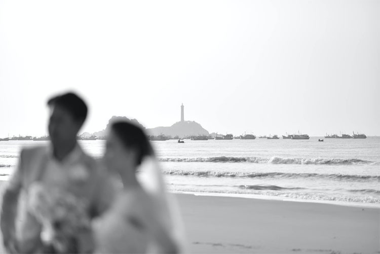 Khách dự đám cưới của Linh Rin được yêu cầu không đăng ảnh trước