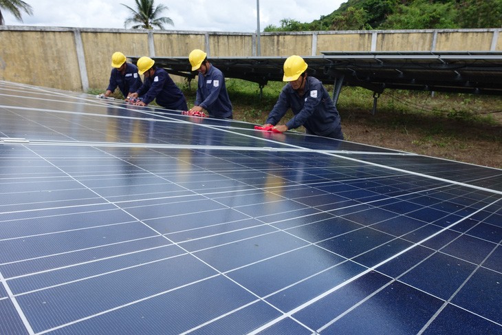 Giá thành điện gió cao, EVN đề xuất cấp điện bằng cáp ngầm cho Côn Đảo Giá thành điện gió cao, EVN đề xuất cấp điện bằng cáp ngầm cho Côn Đảo