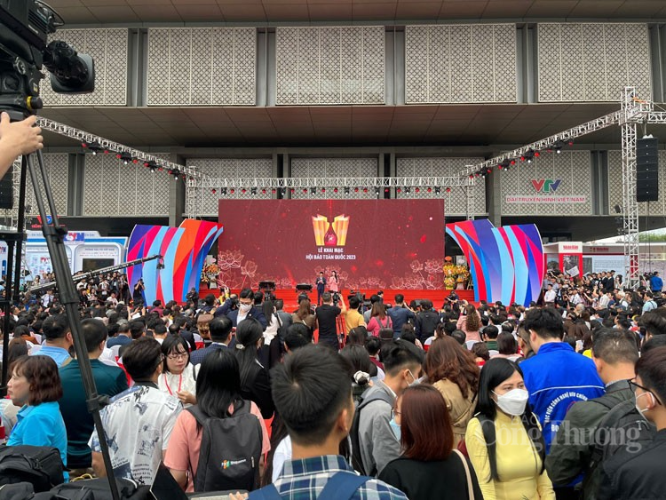 Hội báo toàn quốc 2023: Sân chơi bổ ích của sinh viên báo chí Hội báo toàn quốc 2023: Sân chơi bổ ích của sinh viên báo chí