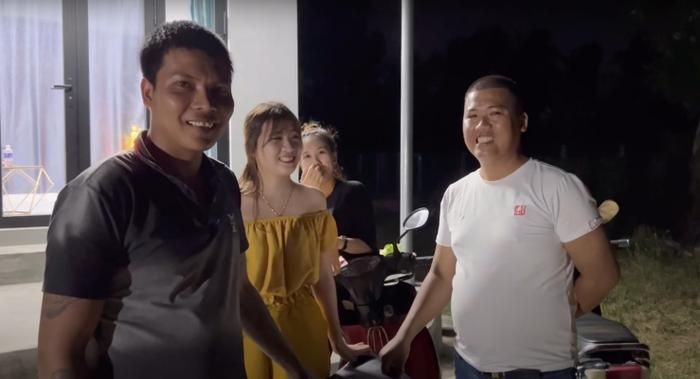 Lộc Fuho bất ngờ công khai số tiền kiếm được từ Youtube khiến nhiều người ngỡ ngàng Lộc Fuho bất ngờ công khai số tiền kiếm được từ Youtube khiến nhiều người ngỡ ngàng