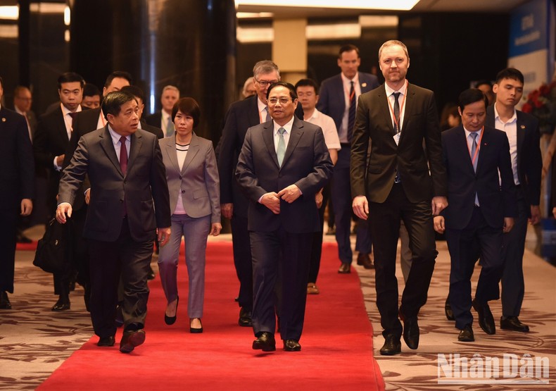 Đồng hành cùng Chính phủ Việt Nam thúc đẩy tăng trưởng xanh ảnh 1