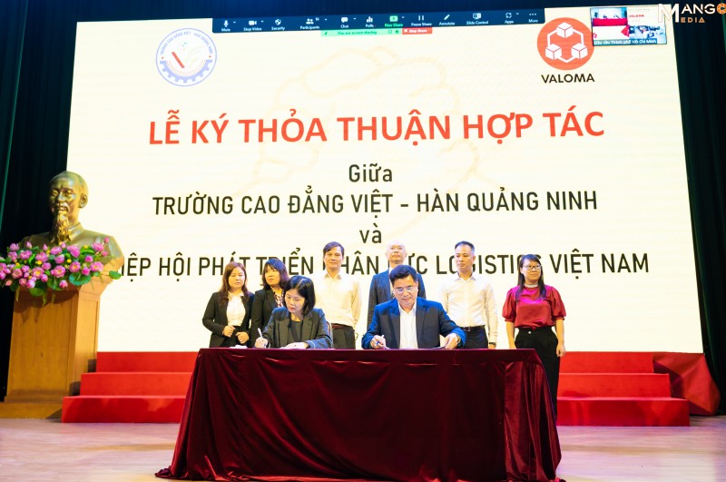 Chủ tịch VALOMA: Ngành logistics yêu cầu nguồn nhân lực chất lượng cao Chủ tịch VALOMA: Ngành logistics yêu cầu nguồn nhân lực chất lượng cao