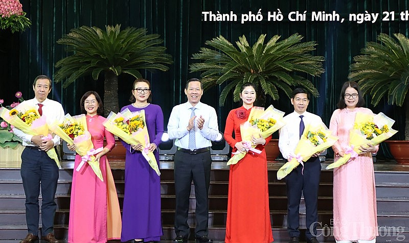 Phong trào thi đua yêu nước tạo động lực, thúc đẩy tăng trưởng kinh tế TP. Hồ Chí Minh TP. Hồ Chí Minh: Khen thưởng nhiều tập thể, cá nhân điển hình trong phong trào thi đua yêu nước
