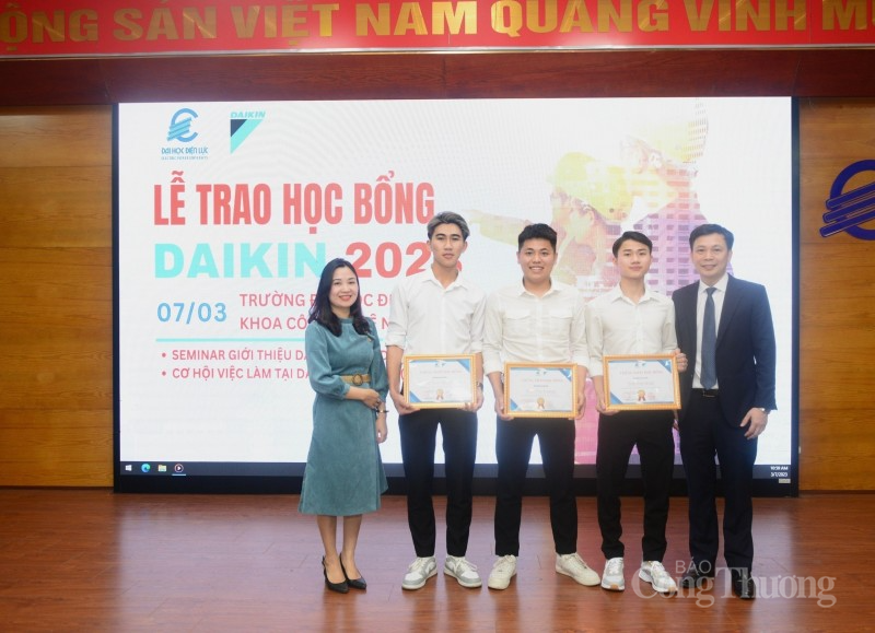 Sinh viên được hỗ trợ gì khi học tại các trường đại học ngành Công Thương? Sinh viên được hỗ trợ gì khi học tại các trường đại học ngành Công Thương?