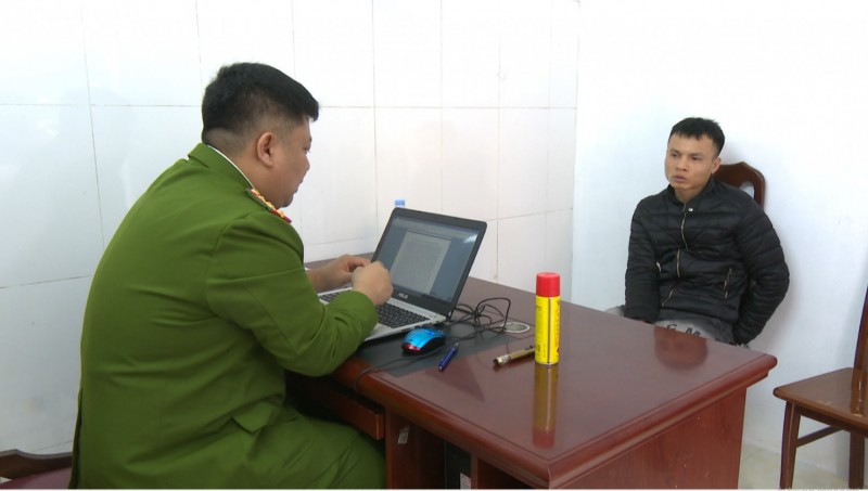 Nguyễn Tuấn Đạt tại Cơ quan Công an (Ảnh Công an tỉnh Quảng Ninh) Nguyễn Tuấn Đạt tại Cơ quan Công an (Ảnh Công an tỉnh Quảng Ninh)