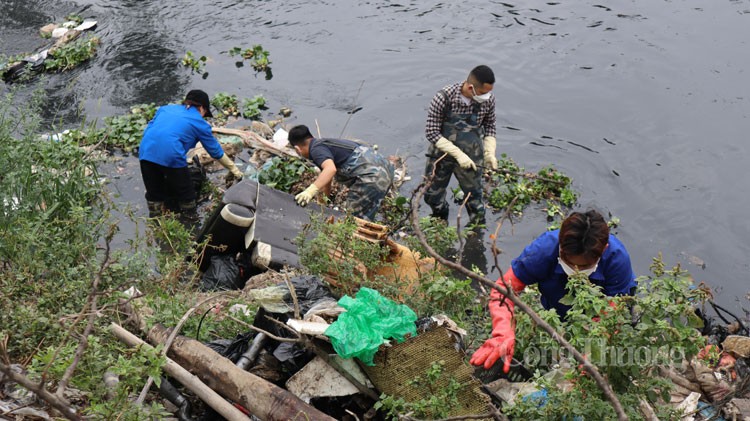 Hà Nội xanh và quyết tâm “hồi sinh” những con sông ô nhiễm tại Hà Nội Hà Nội xanh và quyết tâm “hồi sinh” những con sông ô nhiễm tại Hà Nội