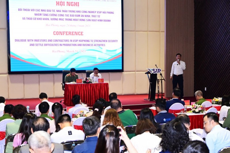 Quang cảnh Hội nghị (Ảnh Cổng TTĐT Hải Phòng) Quang cảnh Hội nghị (Ảnh Cổng TTĐT Hải Phòng)