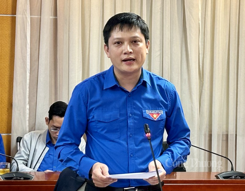 anh Phạm Khắc Huy - Ủy viên Ban Thường vụ Đoàn Khối các cơ quan Trung ương, Bí thư Đoàn Thanh niên Bộ Công Thương anh Phạm Khắc Huy - Ủy viên Ban Thường vụ Đoàn Khối các cơ quan Trung ương, Bí thư Đoàn Thanh niên Bộ Công Thương
