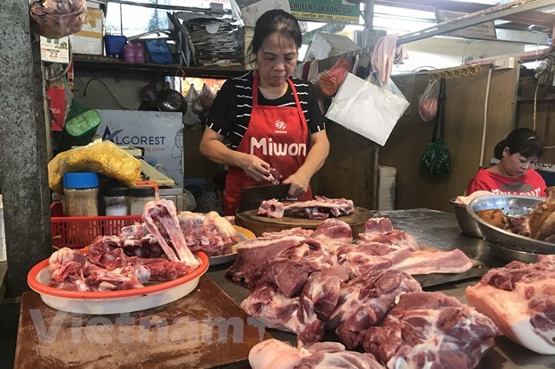 Giá thịt lợn thấp, ngành chăn nuôi làm gì trong cơn 'bão kép'? hình ảnh 2 Gia thit lon thap, nganh chan nuoi lam gi trong con 'bao kep'? hinh anh 2