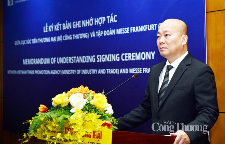 Ông Vũ Bá Phú- Cục trưởng Cục Xúc tiến thương mại, Bộ Công Thương Ông Vũ Bá Phú- Cục trưởng Cục Xúc tiến thương mại, Bộ Công Thương