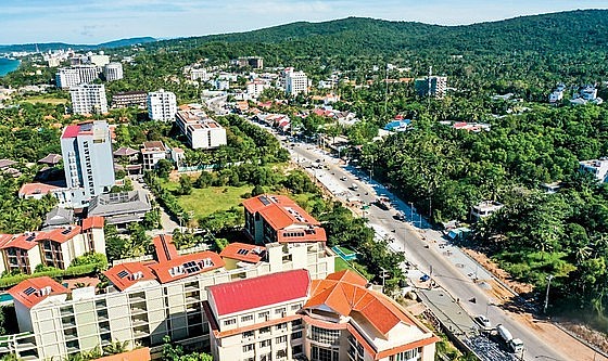 Kiểm điểm hàng loạt cá nhân và tập thể ở Phú Quốc Kiểm điểm hàng loạt cá nhân và tập thể ở Phú Quốc