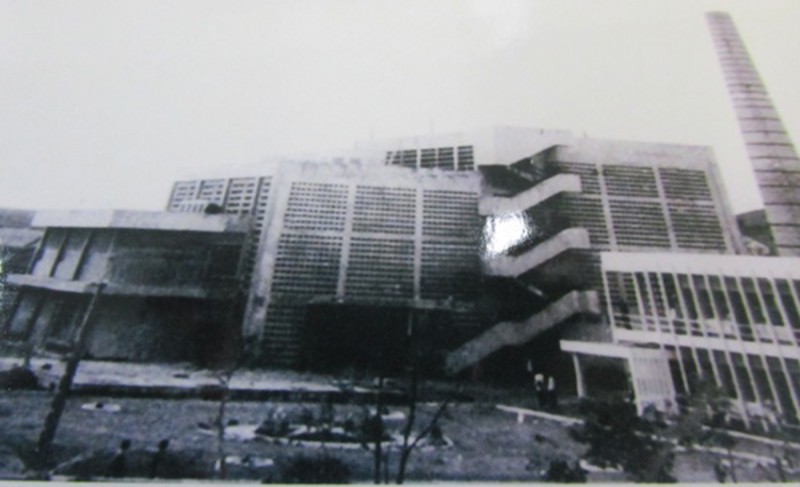 Nhà máy điện 4-4 (Nhà máy điện Hàm Rồng) Nhà máy điện 4-4 (Nhà máy điện Hàm Rồng)