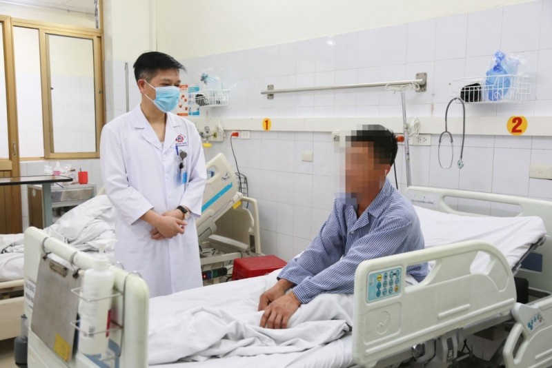 Bệnh nhân ngộ độc so biển phục hồi tốt sau khi được các bác sĩ khoa Hồi sức tích cực điều trị. Ảnh: Bệnh viện Đa khoa tỉnh Quảng Ninh Bệnh nhân ngộ độc so biển phục hồi tốt sau khi được các bác sĩ khoa Hồi sức tích cực điều trị. Ảnh: Bệnh viện Đa khoa tỉnh Quảng Ninh