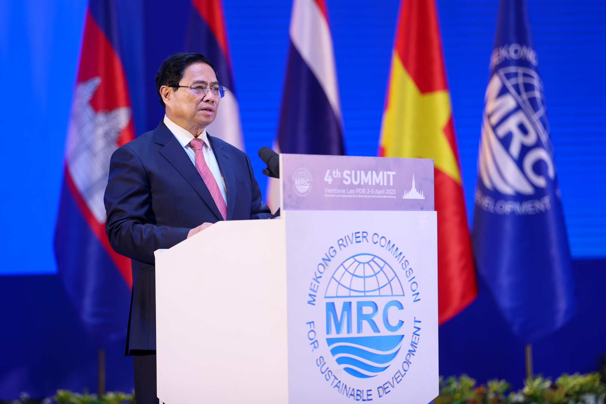 Khẳng định vị thế và trách nhiệm của Việt Nam trước những vấn đề của khu vực - Ảnh 2. Khẳng định vị thế và trách nhiệm của Việt Nam trước những vấn đề của khu vực - Ảnh 2.