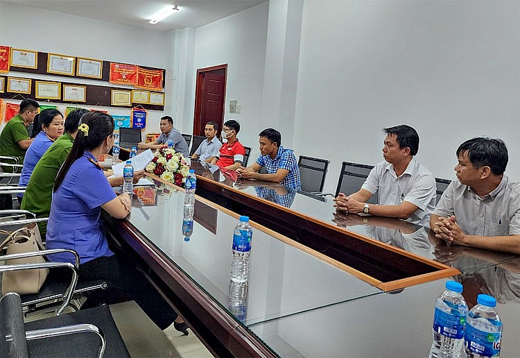 Cần Thơ: Khởi tố vụ án nhận hối lộ xảy ra tại Chi cục Đăng kiểm số 8 Cần Thơ: Khởi tố vụ án nhận hối lộ xảy ra tại Chi cục Đăng kiểm số 8