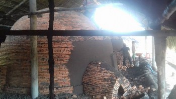 Gia Lai: 4 người nhập viện sau vụ sập lò than