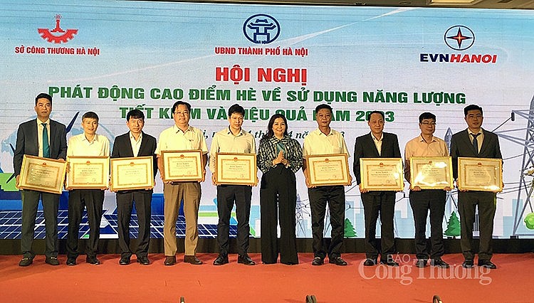 Hà Nội: Phát động cao điểm hè về sử dụng năng lượng tiết kiệm và hiệu quả năm 2023 Hà Nội: Phát động cao điểm hè về sử dụng năng lượng tiết kiệm và hiệu quả năm 2023