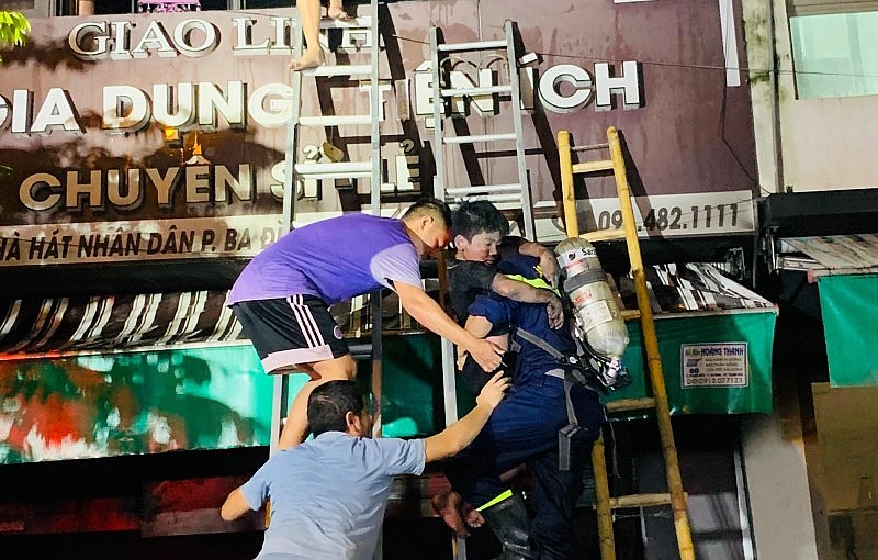 Thanh Hóa: Hỏa hoạn trên phố Nguyễn Văn Huyên khiến 2 người tử vong Thanh Hóa: Hỏa hoạn trên phố Nguyễn Văn Huyên khiến 2 người tử vong