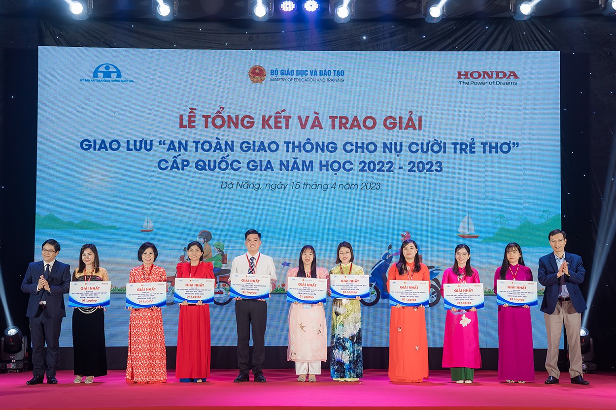 Gần 3,3 triệu học sinh tham gia tìm hiểu kiến thức về an toàn giao thông