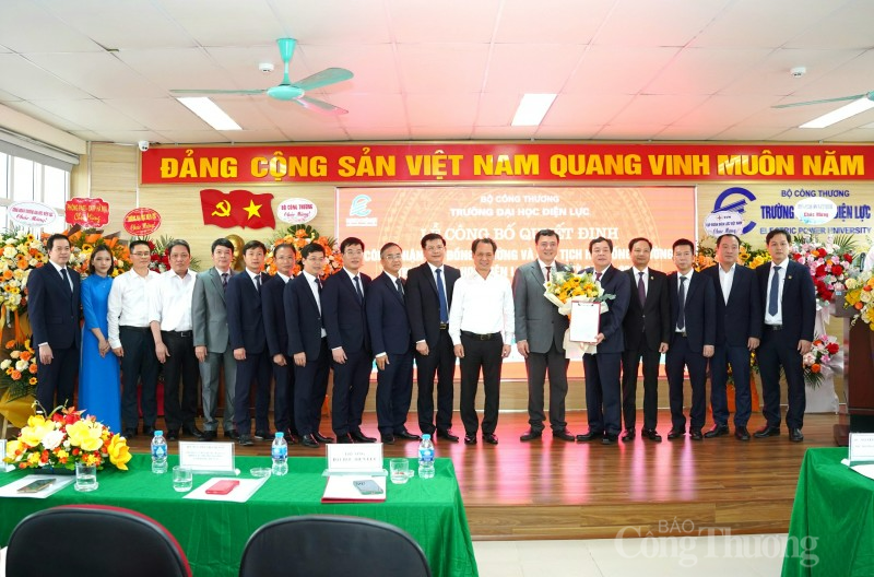 Bộ Công Thương: Công bố Quyết định công nhận Hội đồng trường Trường Đại học Điện lực Bộ Công Thương: Công bố Quyết định công nhận Hội đồng trường Trường Đại học Điện lực