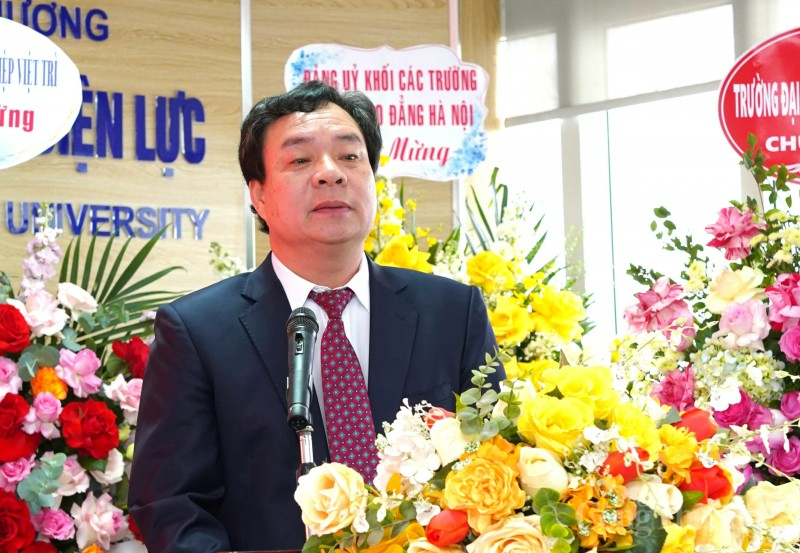 Bộ Công Thương: Công bố Quyết định công nhận Hội đồng trường Trường Đại học Điện lực Bộ Công Thương: Công bố Quyết định công nhận Hội đồng trường Trường Đại học Điện lực