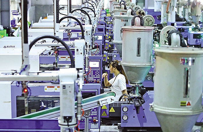 Nếu không áp dụng thuế tối thiểu toàn cầu, 12.000 tỷ đồng tiền thuế có thể 'chảy' khỏi Việt Nam Nếu không áp dụng thuế tối thiểu toàn cầu, 12.000 tỷ đồng tiền thuế có thể 'chảy' khỏi Việt Nam