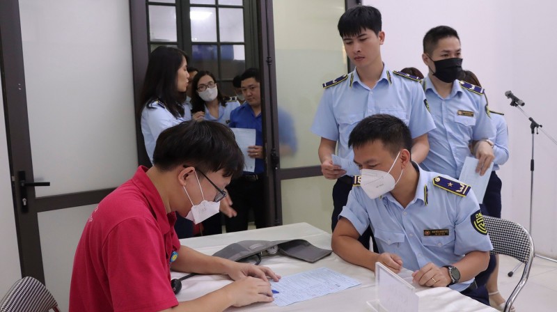 Lực lượng Quản lý thị trường góp thêm 41.300ml máu vào quỹ máu quốc gia Lực lượng Quản lý thị trường góp thêm 41.300ml máu vào quỹ máu quốc gia