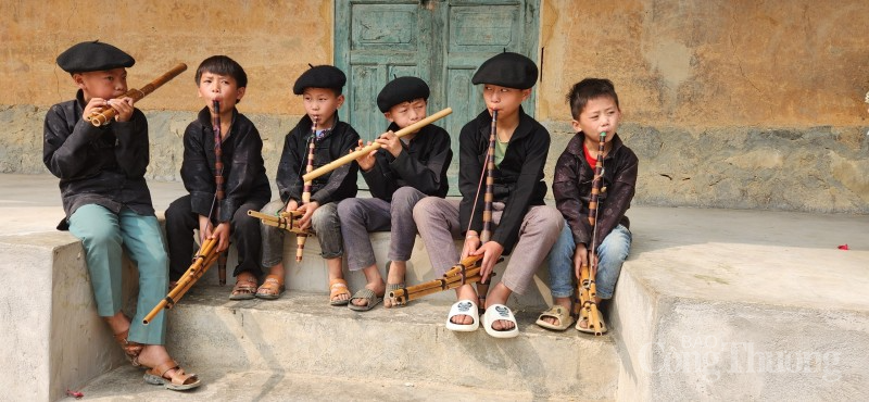 Hà Giang: Khai mạc Festival Khèn Mông và Lễ hội văn hóa ẩm thực ba miền Hà Giang: Khai mạc Festival Khèn Mông và Lễ hội văn hóa ẩm thực ba miền